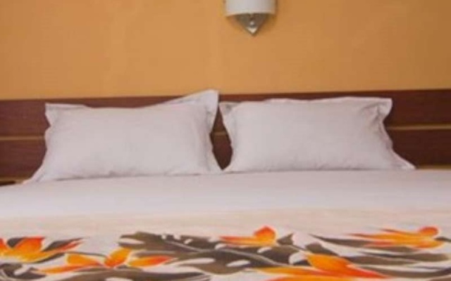 Rumah Teras Pavilion Guesthouse – Guest Rooms – Bandung