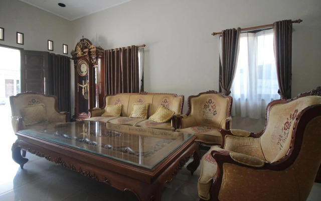OYO 1547 Wisma Ray Syariah