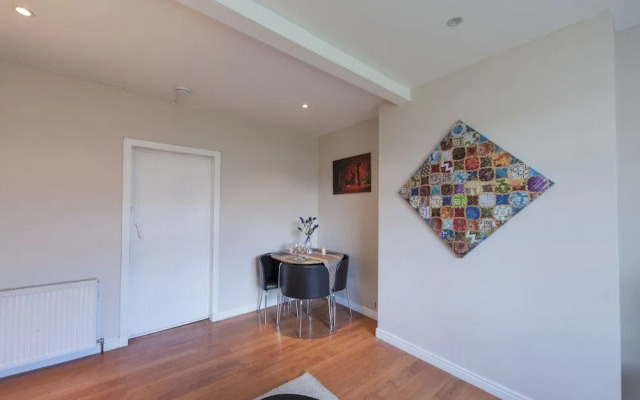 Montgomery Apartments - Stevensons
