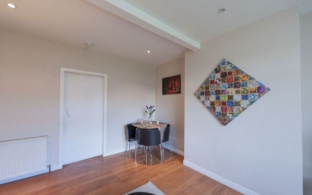 Montgomery Apartments - Stevensons