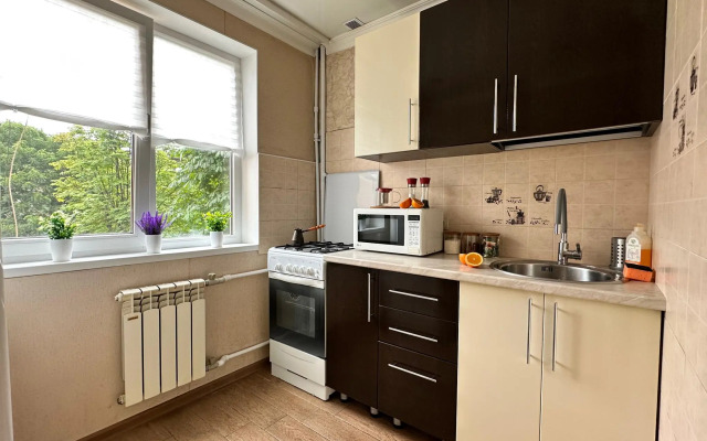 100 квартир на улице Леонова