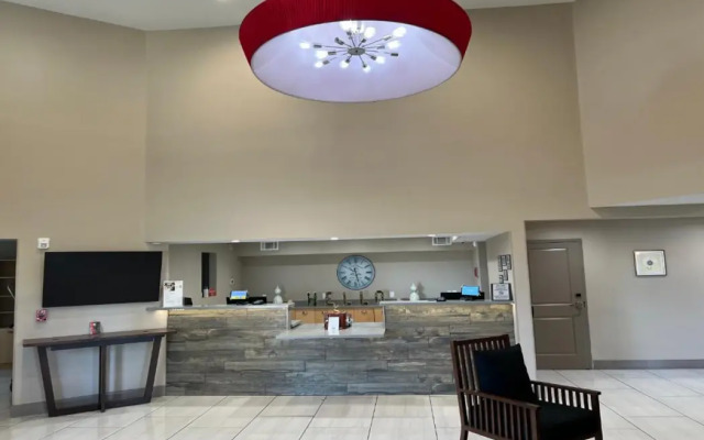 Country Inn & Suites by Radisson, Vallejo Napa Valley, CA