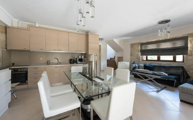 #Luxlikehome - Siviri J&B House