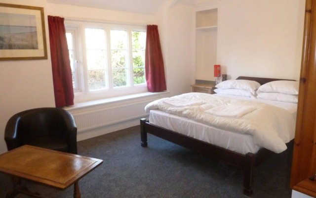 The Coach and Horses Inn