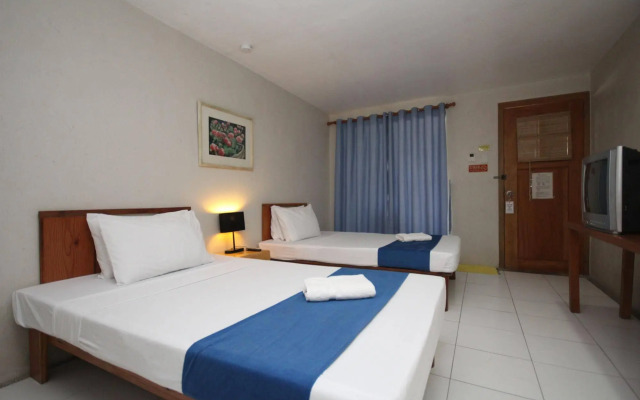 MR Holidays Hotel
