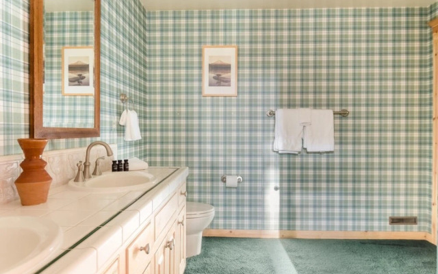 Evergreen Dr - Grizzly