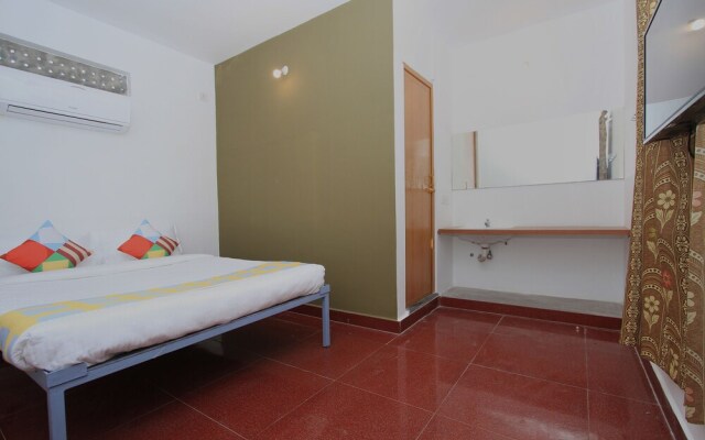 OYO 17318 Home Classic Stay Near Auroville