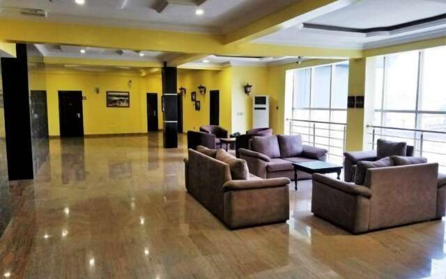 Nandas Hotel