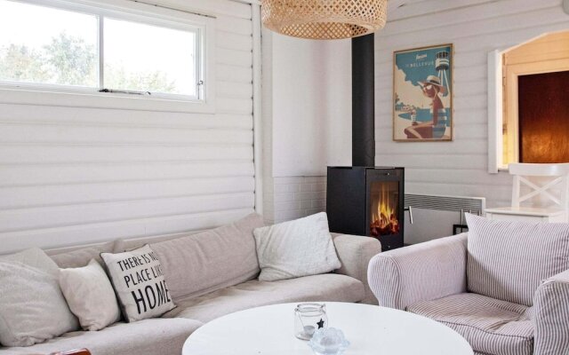 6 Person Holiday Home in Rodby