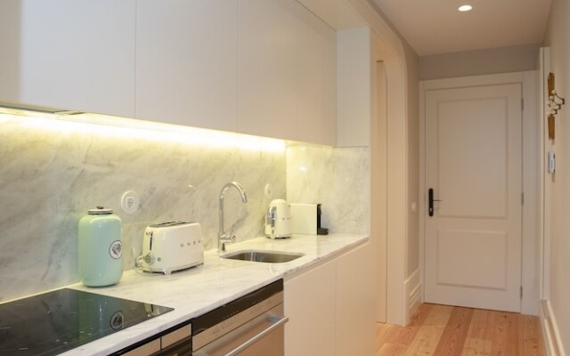 Liiiving - Cedofeita Charming Apartment