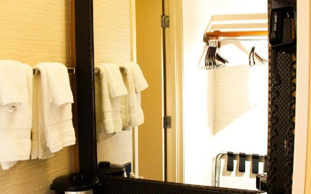 Spark by Hilton Springfield Southwest