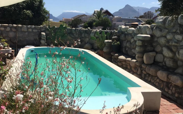 Storyhouse in Kommetjie