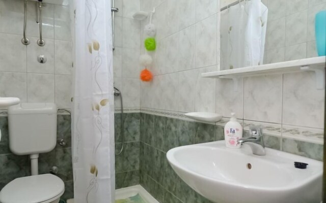 Apartments Zlatko