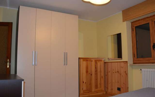 Hilltop Chalet in Antey-Saint-André near Ski Area