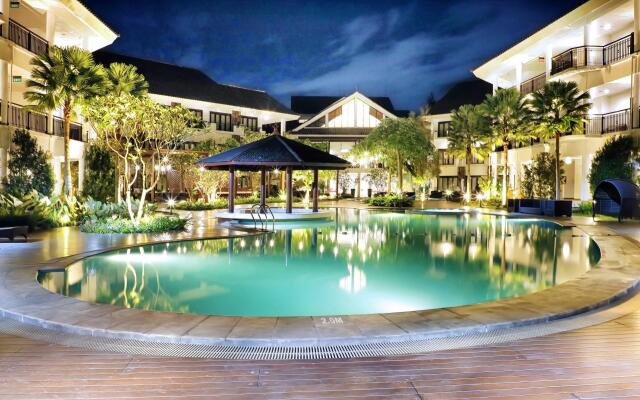 Lido Lake Resort By MNC Hotel