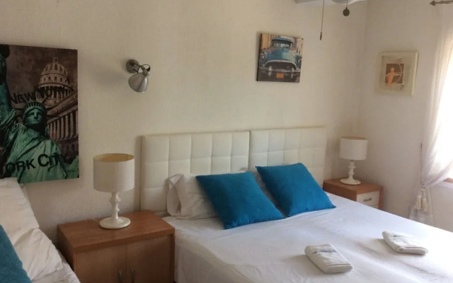 Villa in L'alfs del Pi With hot tub