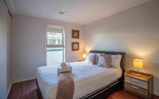 Attwood Lodge - Melbourne Airport