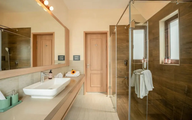 Casa Gola - Lux 3BR Villa w Private Pool in Anjuna