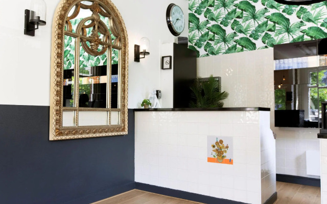 Quentin Amsterdam Hotel