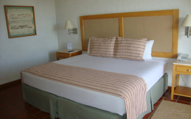 Park Royal Homestay Los Cabos