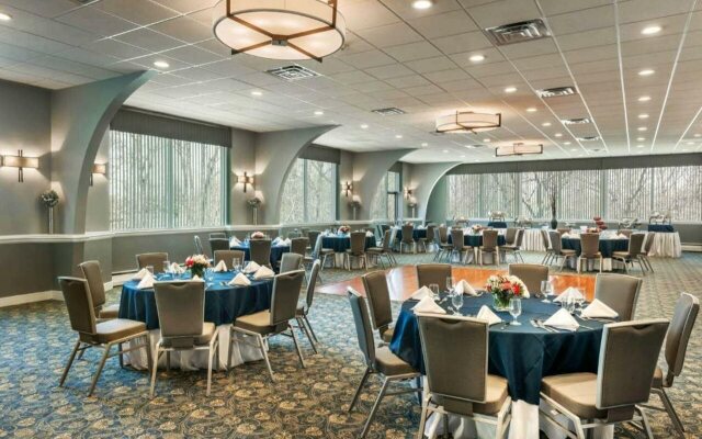 The Kenilworth Hotel - Airport West