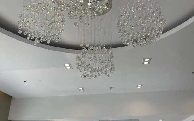 Sea Residences MOA Arena, SMX 1BR free wifi & Netflix