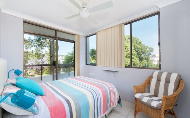 Commodore, Unit 1/9 Donald Street