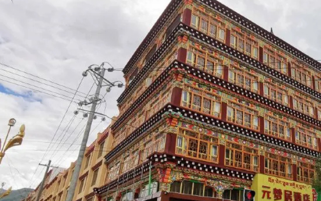 Ganzi Yuanmengju Hotel
