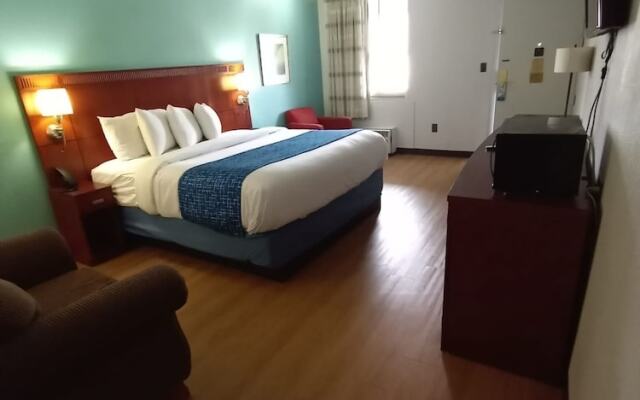 Travelodge by Wyndham Petersburg