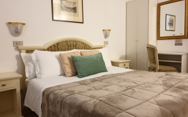 Albergo Casa Petrarca