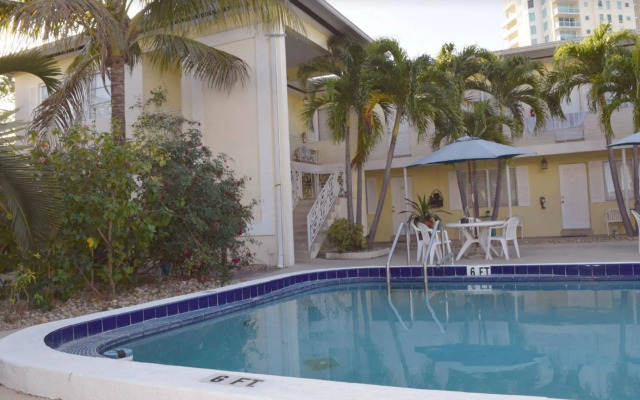 Harbor Beach Inn