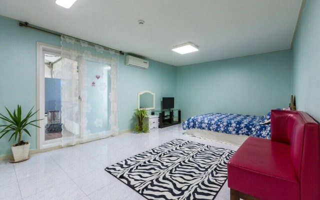 Hongcheon Hill & Dale Pension