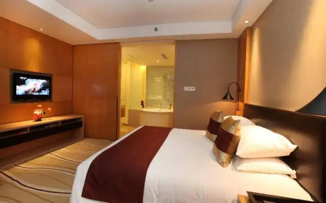 New Century Pujiang Hotel