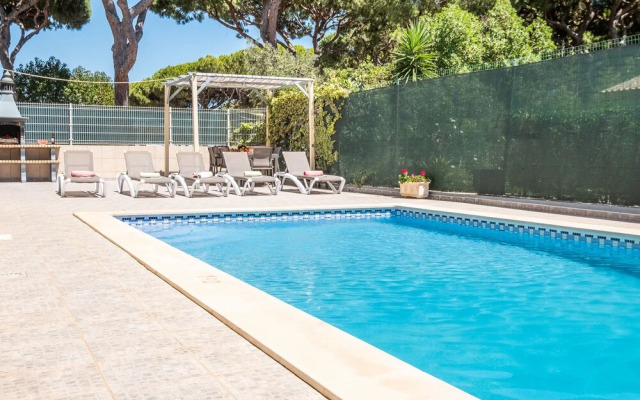 Villa Caly