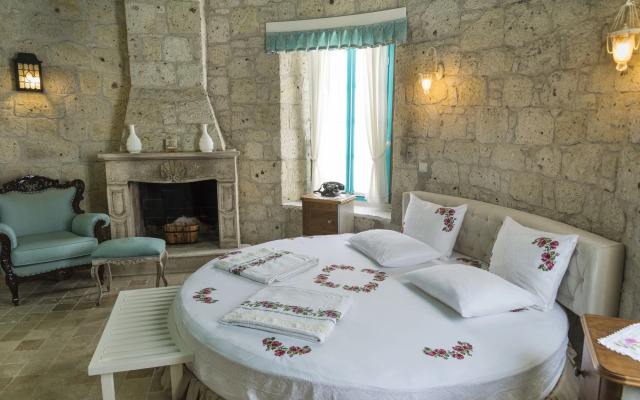 Alacati Degirmen Hotel