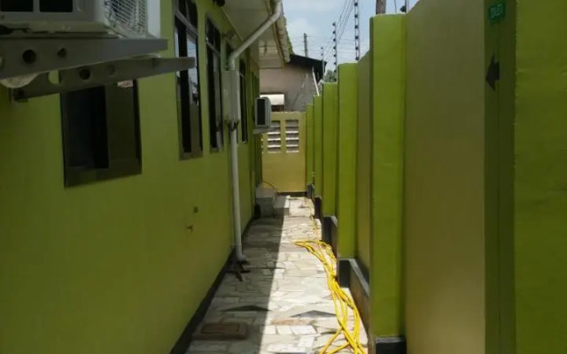 Mauya Executive Lodge