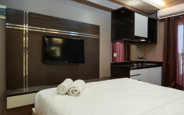 Comfortable Studio @ Green Bay Pluit Apartment