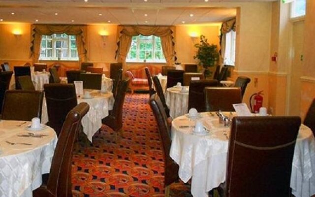 The Green Park Hotel