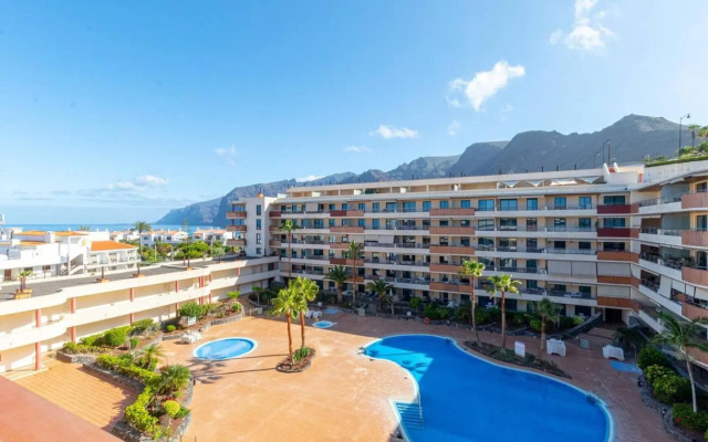 Top Floor Ocean View Apartment by DreamHomesTenerife