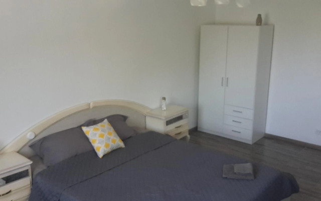 Apartament Mandree