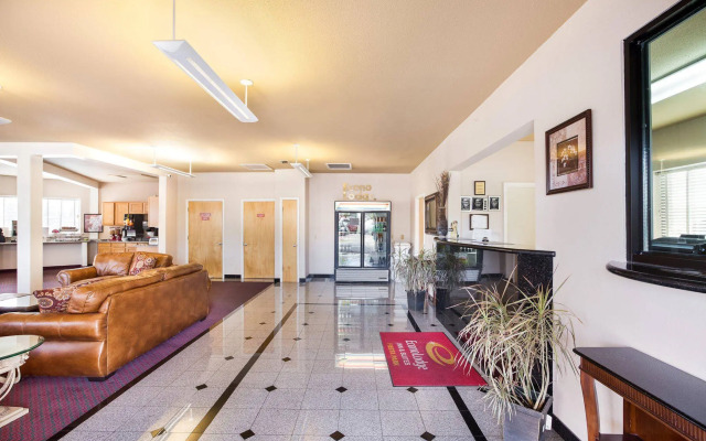 University Inn & Suites San Antonio