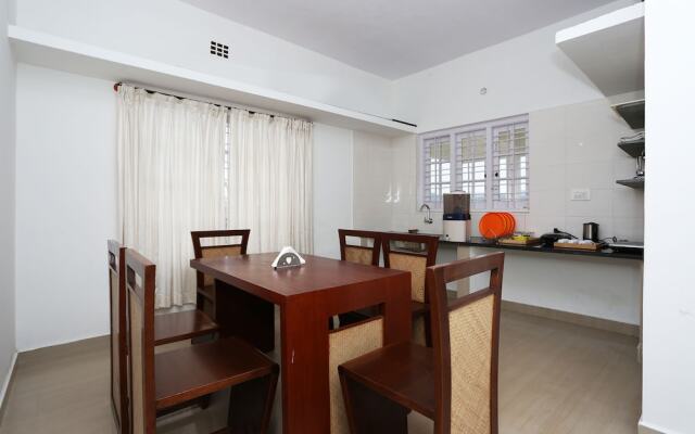 OYO 9156 Home Hill Top 2BHK Near ITI Junction