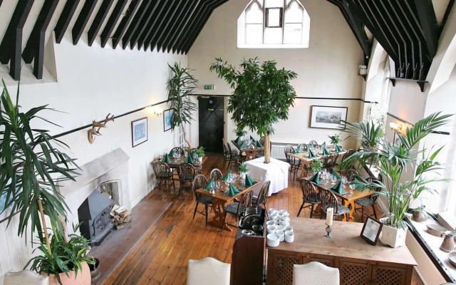 Schoolhouse Hotel
