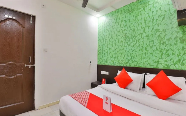 Hotel Rajshree by OYO