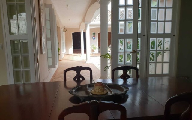 Residencia La Cava