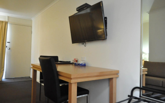 Albury Burvale Motor Inn