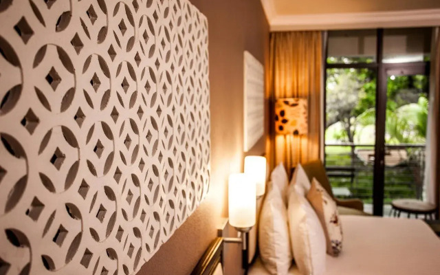 Sabi River Sun Resort