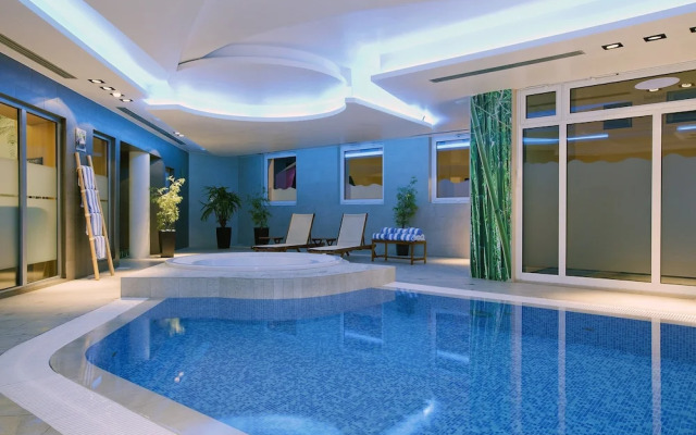 Residhome Appart Hotel Paris-Massy