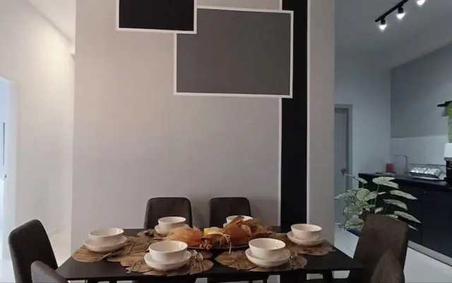 The Horizon Ipoh L18 by Grab A Stay