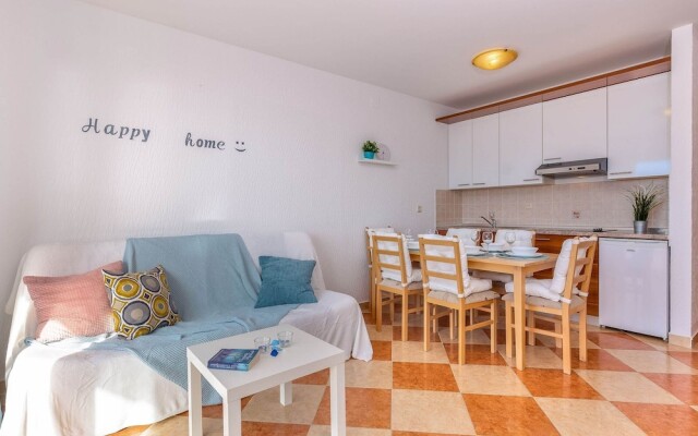Comfortable Apartment in Crikvenica Croatia with Hot Tub
